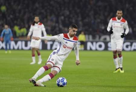 共和国与任 共和国与任